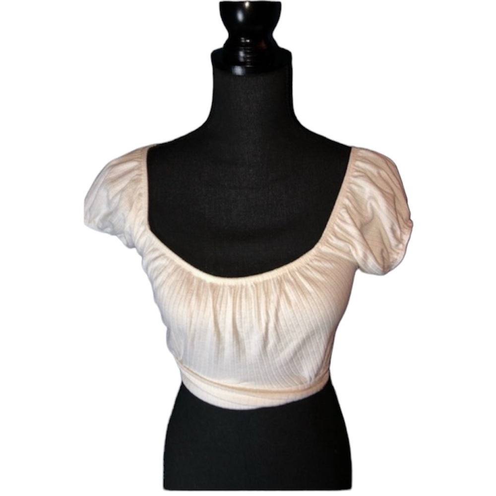 “7DAY ☁️ WKND” White Crop Top with Strap-able Bow Tie Size Large